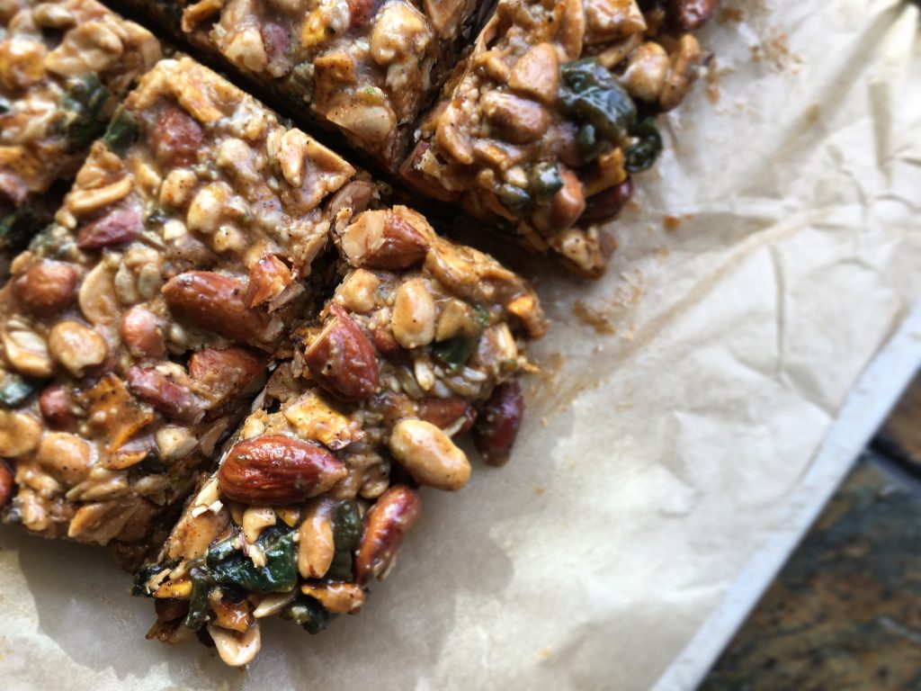 Spicy Mango Jalapeño Nut Bars (V/GF) – Bunny's Bite